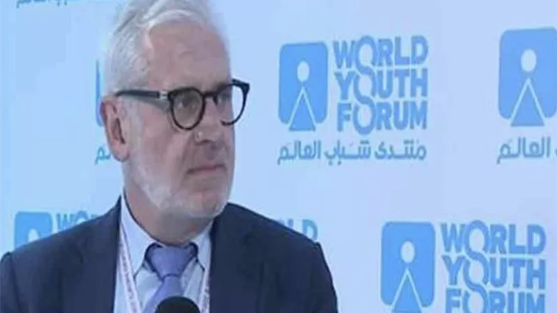 رئيس بعثة المنظمة الدولية للهجرة يشيد بحرص مصر على توفير المساعدة الاجتماعية والرعاية الصحية