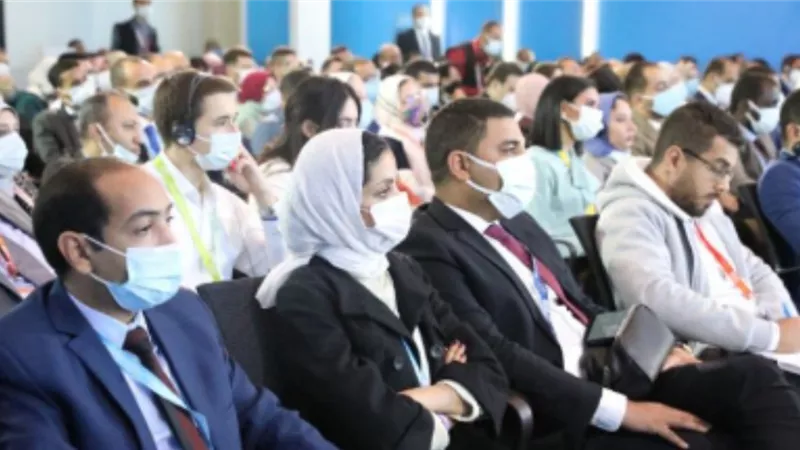 جلسة حول مستقبل العمل وريادة الأعمال ما بعد الجائحة بمنتدى الشباب