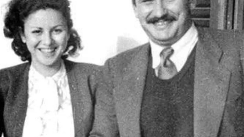 عز الدين ذو الفقار.. أصيب باكتئاب عقب وفاة والده فاتجه للسينما