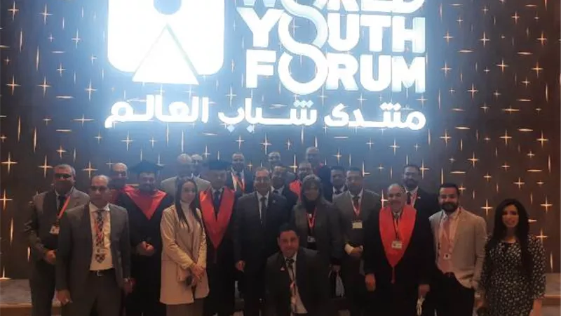 الملا يشيد بمشاركة الشباب فى المنتدى.. ويؤكد: ينعكس إيجابا على مسيرة العمل الوطنية