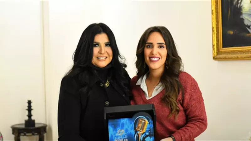 منى الشاذلي تتحدث عن بناتها لأول مرة: أنا أم غير ديمقراطية