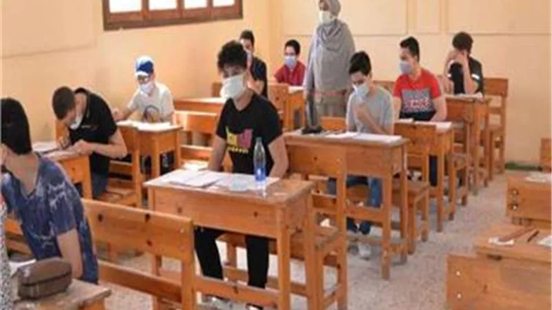 انطلاق امتحانات الصف الاول الثانوى ورقيا غدا