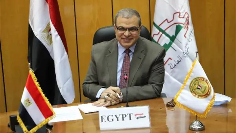 الإستجابة لـ 83 ألفاً و 220 شكوى و تعيين 4762 شاباً.. أبرز حصاد القوى العاملة خلال اسبوع