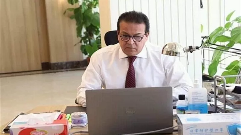 الدكتور خالد عبدالغفار
