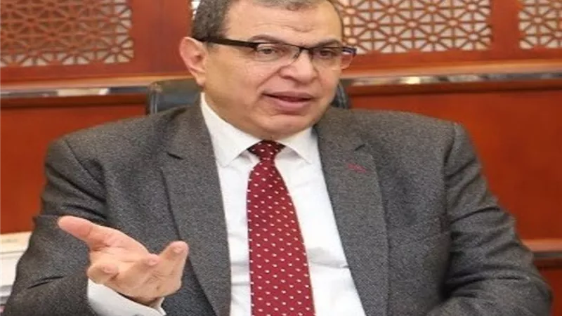 القوى العاملة: تعيين 699 شاباً بينهم 22 