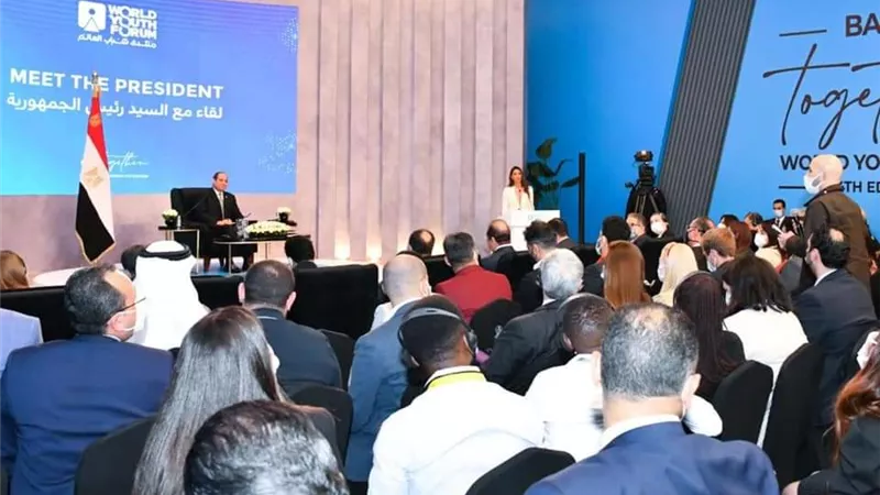 السيسي : حجم العمل في مصر شكل حالة من الرضا النسبي لدى المواطن عن دور الدولة