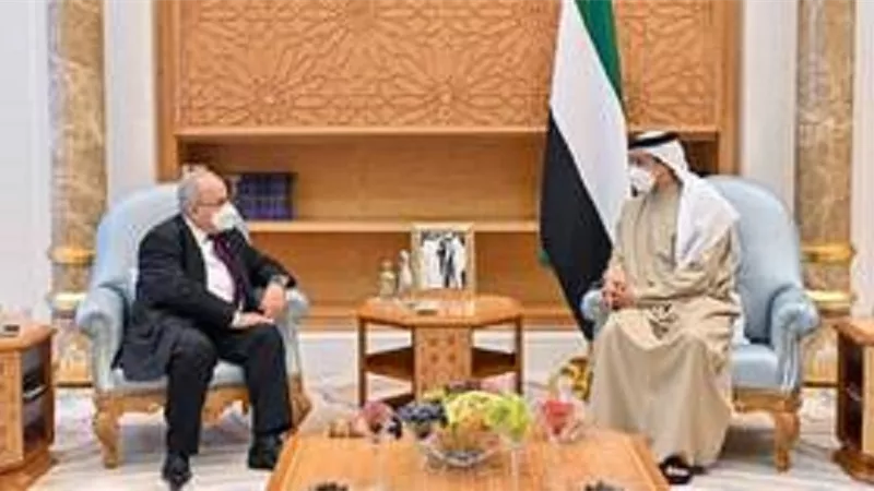 وزير الخارجية الجزائري يسلم رسالة الرئيس تبون إلى رئيس دولة الإمارات