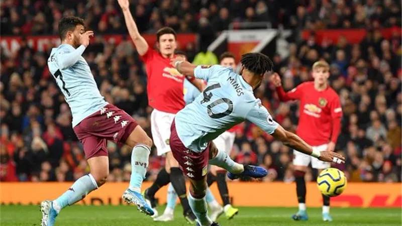 مانشستر يونايتد يسقط فى فخ التعادل أمام استون فيلا بالدوري الإنجليزي