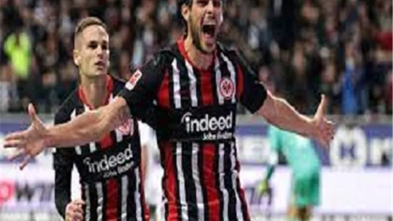أوجسبورج امام فرانكفورت.. مواعيد مباريات الدورى الالمانى اليوم 16-1-2022
