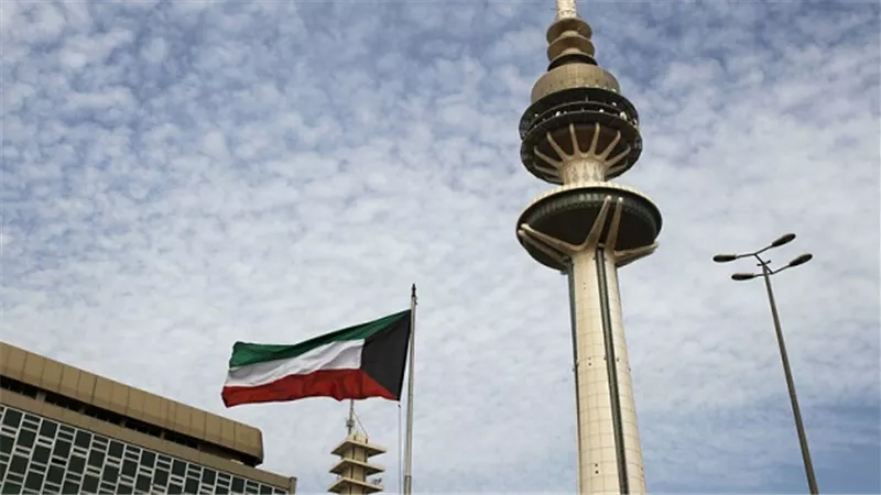 السلطات الكويتية تنتظر الرأى الشرعى بشأن انضمام النساء الى الجيش
