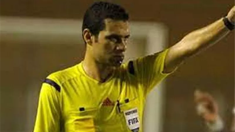 طاقم تحكيم مصرى لمباراة تونس وموريتانيا