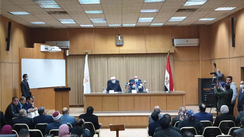 التموين توقع ٣ بروتوكولات مع الأوقاف لتوريد الف طن لحوم