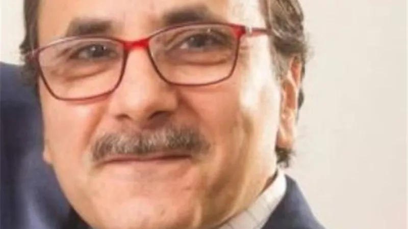 ناقد :يجب تعميم تجربة مسرح منتدى شباب العالم