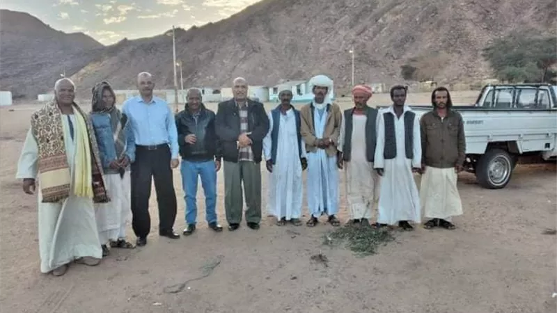 وكيل وزارة التموين بالبحر الأحمر يتابع توافر السلع الغذائية والتموينية بقرية أبرق بالشلاتين