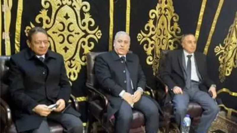 كرم جبر وعبد المحسن سلامة يشاركان فى عزاء وائل الابراشى