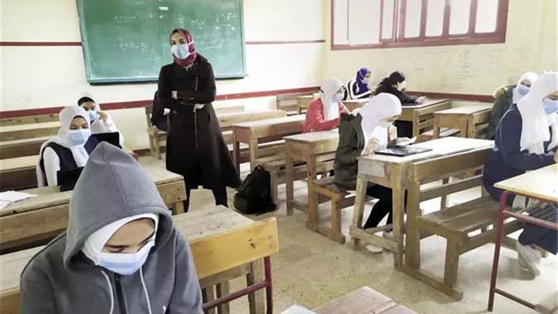 ننفرد بنشر التعليمات الجديدة من وزارة التعليم بشأن وضع امتحانات اولي وثانية ثانوي