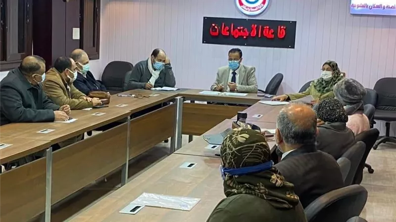 صحة القليوبية تناقش الخطة الوقائية وتطعيم المواطنين بلقاح كورونا