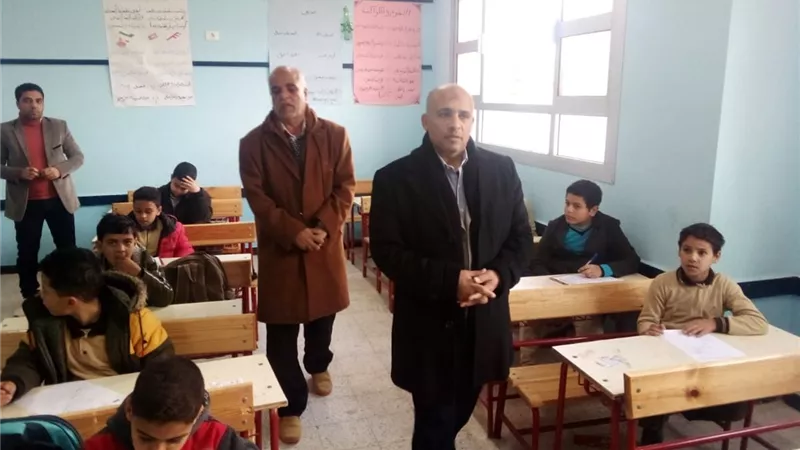 انضباط وإجراءات وقائية في ثالث أيام إمتحانات النقل بمطروح..صور