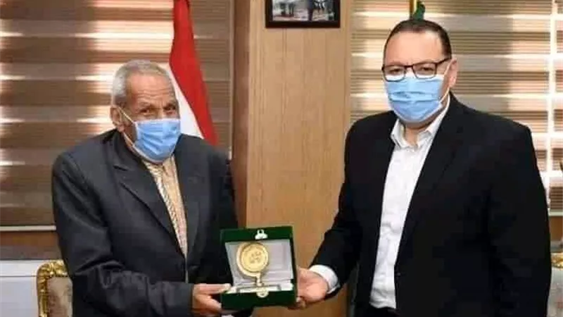 وفاة المعمر الشرقاوى حسنى هداهد الحاصل على الماجستير فى سن 83 عاما