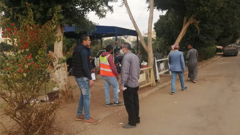 رئيس مدينة الأقصر يتفقد أعمال كوبرى الحامدين العلوى