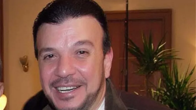 الموت يفجع الفنان أحمد سلامة