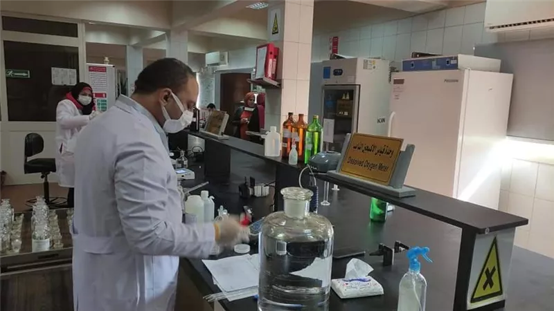 مياه الجيزة: اعتماد شهادة الأيزو الدولية لأول مرة لمعمل صرف صحي