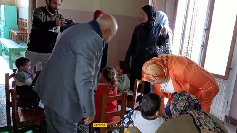 النائبه عبير تزور دورى رعاية ومسنين المنيا