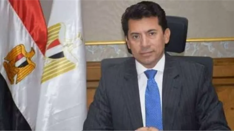 كورونا يمنع وزير الشباب من السفر إلى الكاميرون