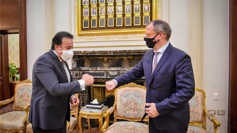 عبدالغفار يوجه الشكر لـدعم بولندا لمصر بـ 500 ألف جرعة من لقاح أسترازينيكا