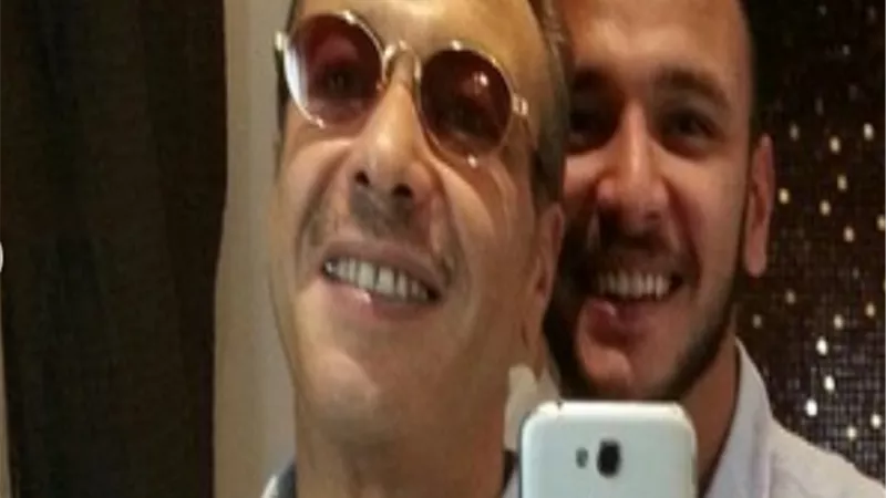 عيدك فى الجنة.. أحمد خالد صالح يحيي ذكري ميلاد والده الراحل