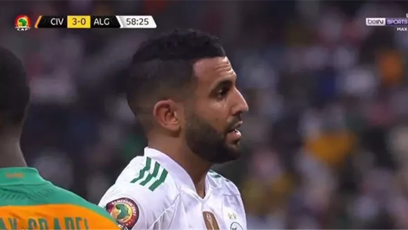 كاس الامم الافريقية.. محرز يهدر ركلة جزاء لمنتخب الجزائر أمام كوت ديفوار