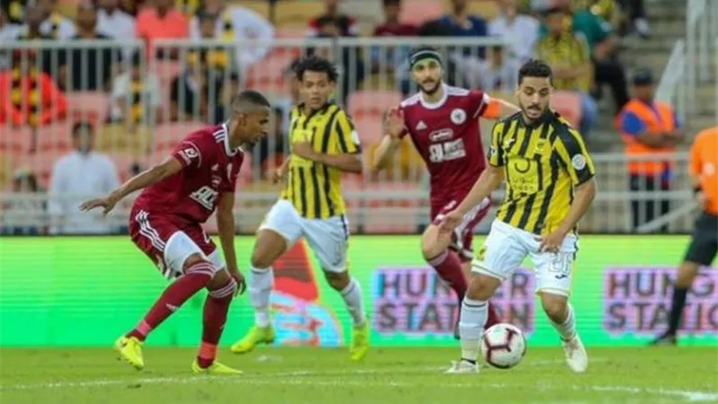 الإتحاد يفوز على الفيصلى ويغرد منفرداً بالقمة
