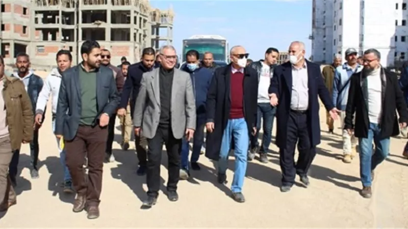 قيادات الاسكان تتفقد أهم مشروع سكنى فى العبور الجديدة..بالصور والارقم