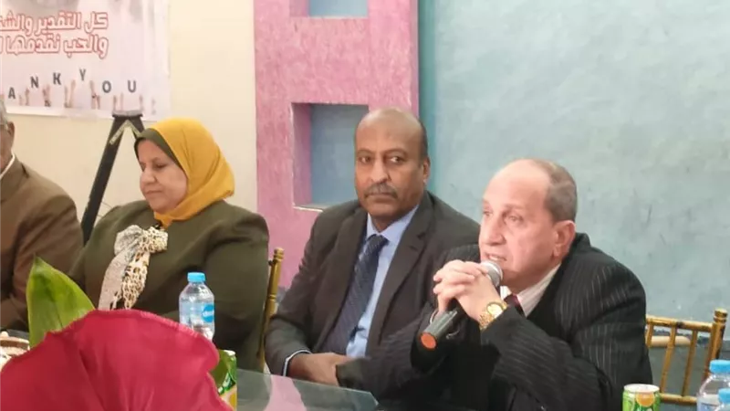 رئيس كهرباء القناة يبحث مديونيات السياحة للقضاء على الفقد لدعم الاقتصاد الوطنى