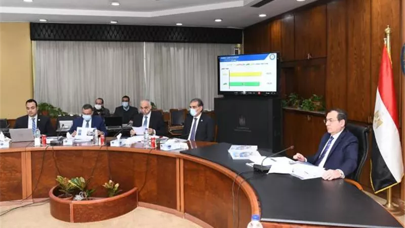 الملا: إعادة دراسة السوق المحلي والإفريقي والإقليمي لزيادة الحصة السوقية والتصديرية