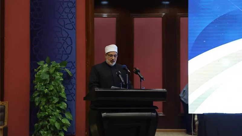 وكيل الأزهر: التنجيم علم زائف يعبث بمخاوف الناس ويتاجر بآمالهم