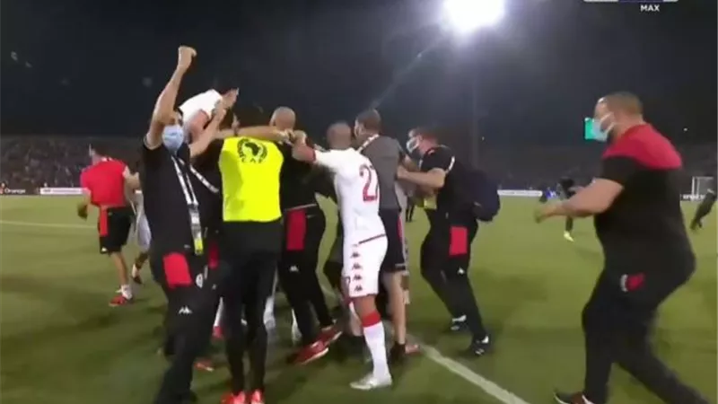 نجم الأهلى السابق: منتخب تونس قدم مباراة تاريخية امام نيجيريا