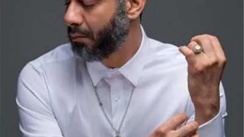 بكير يسعى للأنتهاء من 