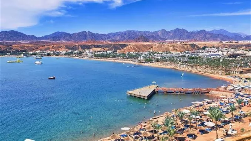 وزير السياحة يصدر قرارًا بالتزام المنشآت الفندقية والسياحية بشرم الشيخ بالحصول على شهادة دولية