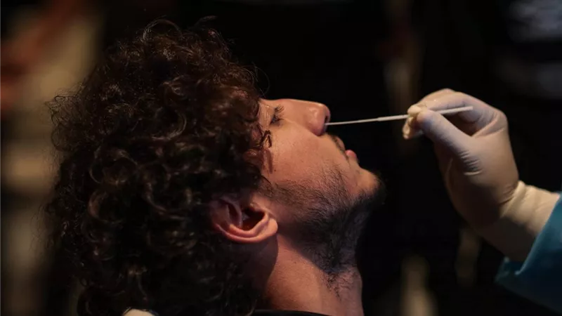 مسحة طبية جديدة للاعبى الأهلى والجهاز الفنى