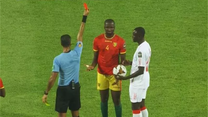 لجنة الحكام بالاتحاد الافريقى تشيد بأمين عمر