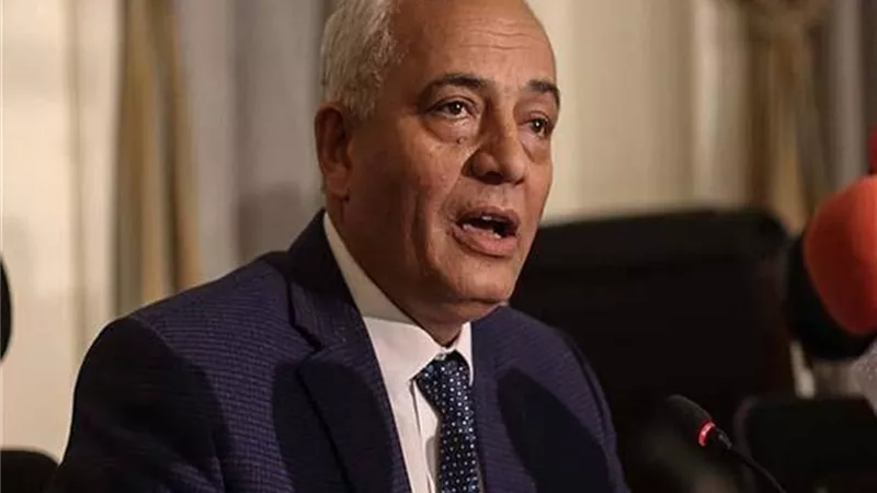 نائب وزير التربية والتعليم يحدد خطوات التقدم الإلكتروني لامتحانات الثانوية