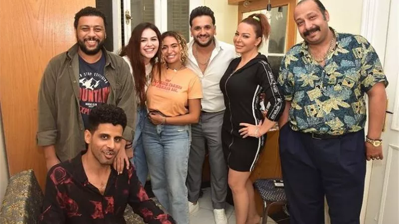 مصطفى خاطر يروج لـ 