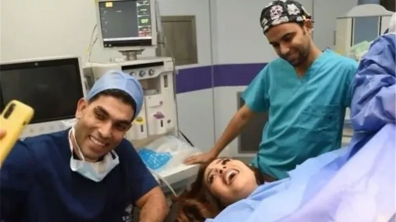أول تعليق من رنا سماحة بعد توثيقها فيديو بولادتها لطفلها الاول