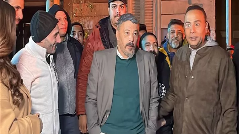 فريق عمل فيلم شمس ينتهي من التصوير