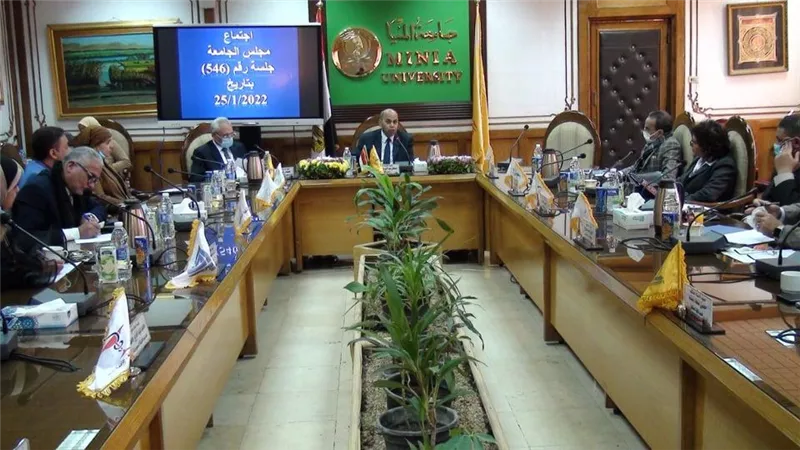 مجلس جامعة المنيا يوافق على 3 مشروعات بحثية لخدمة المجتمع المحلى