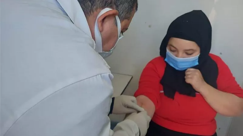 قافلة طبية بوحدة الصحة بقرية الزعفرانة للكشف علي ١٢٩ مواطن
