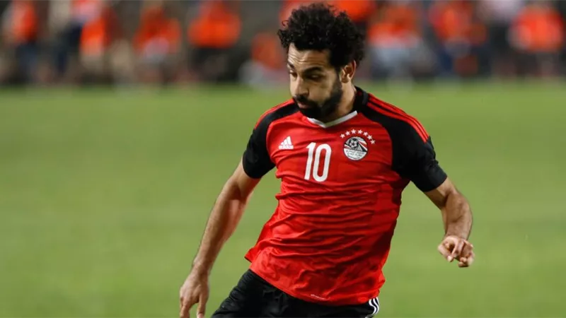 حسام حسن يوجه رسالة لـ محمد صلاح بسبب تصريحاته عن المنتخب
