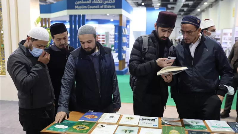 جَناح الأزهر بمعرض الكتاب يطلق مبادرات تربوية لنشر الثقافة الصحية لدى الأطفال والنشء