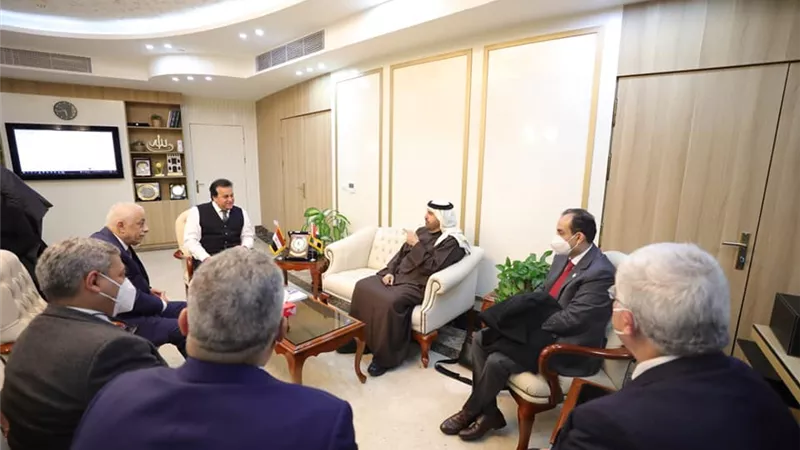 وزير التعليم العالي يبحث التعاون مع مؤسسة محمد بن راشد آل مكتوم